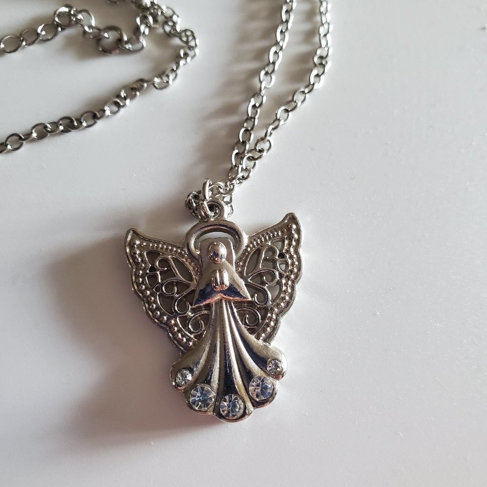 20" Silver Tone Angel Pendant Necklace Crystal